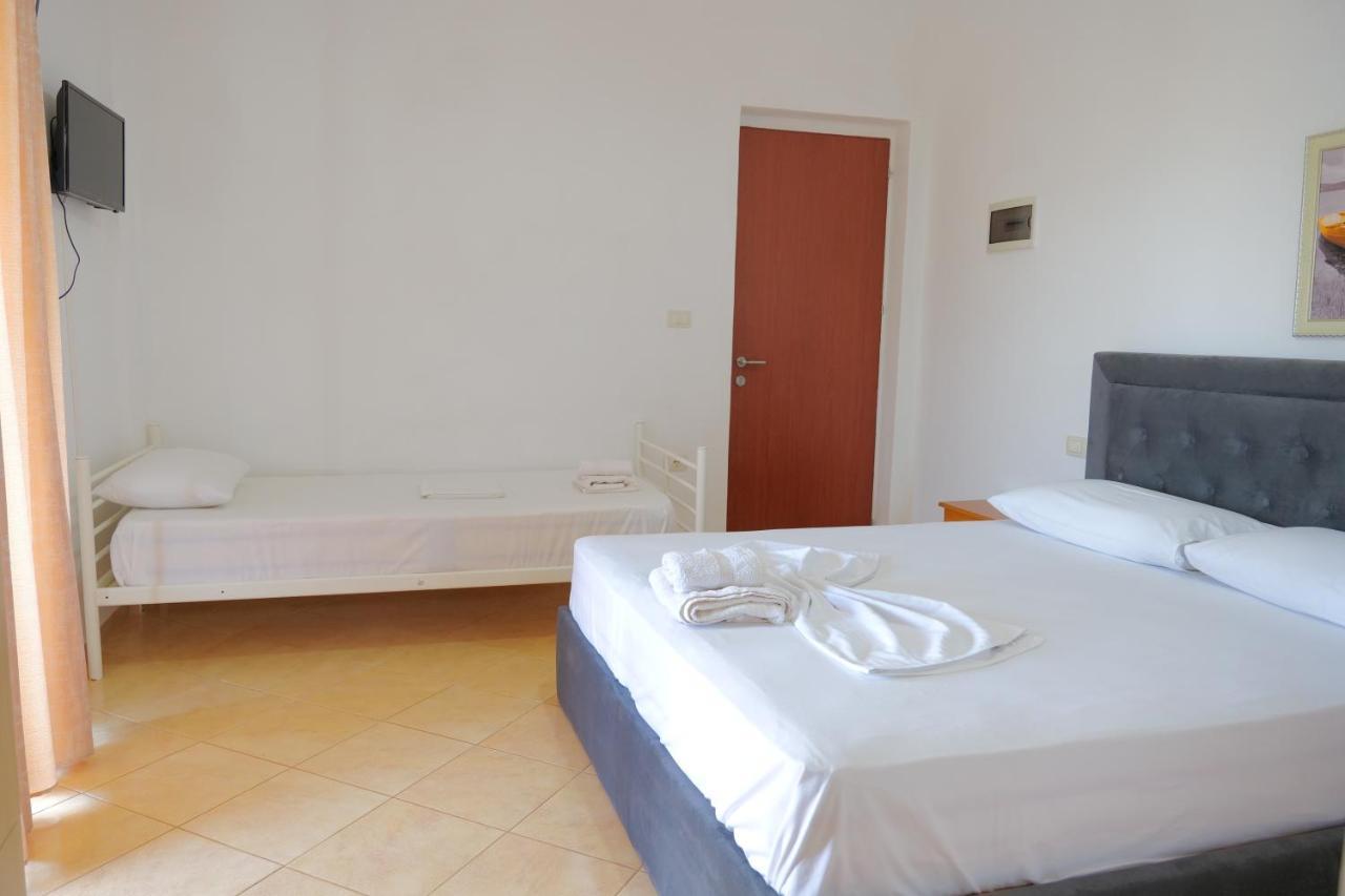 Pellumb Apartments Ksamil Eksteriør bilde
